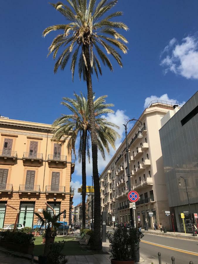 Appartamento San Domenico Palermo Luaran gambar