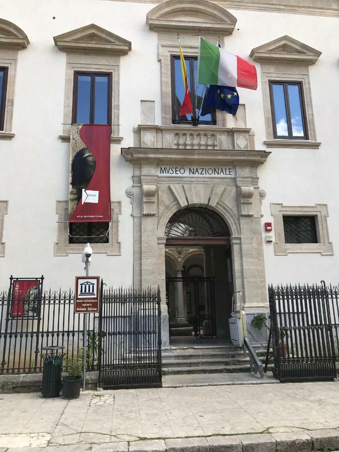 Appartamento San Domenico Palermo Luaran gambar